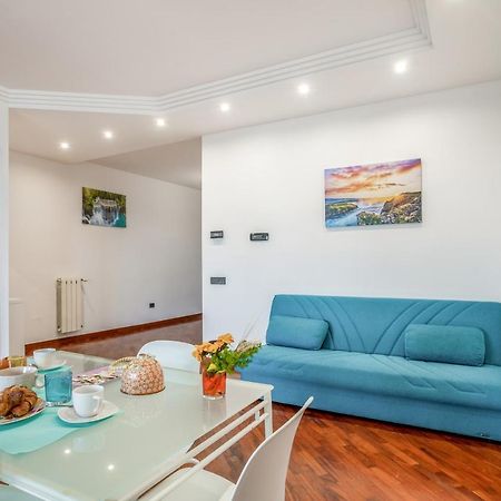 Bari Waterfront Apartment Exterior photo