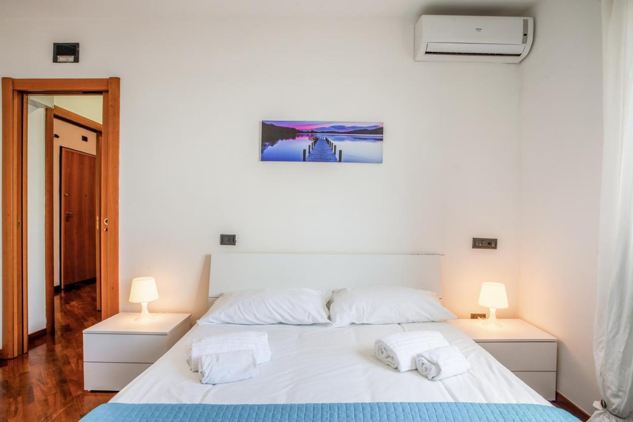 Bari Waterfront Apartment Exterior photo